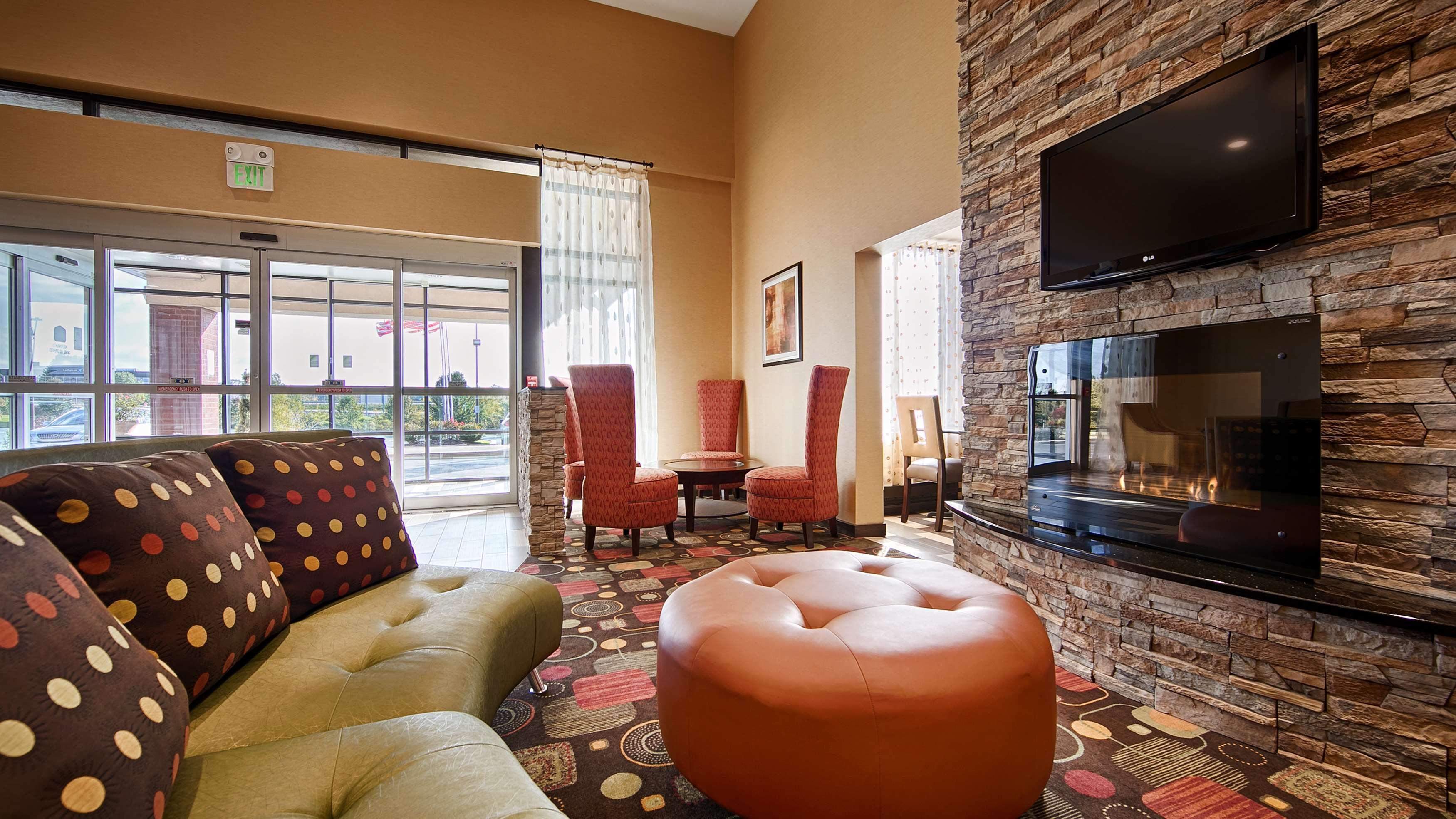 Best Western Luxbury Inn Fort Wayne Esterno foto