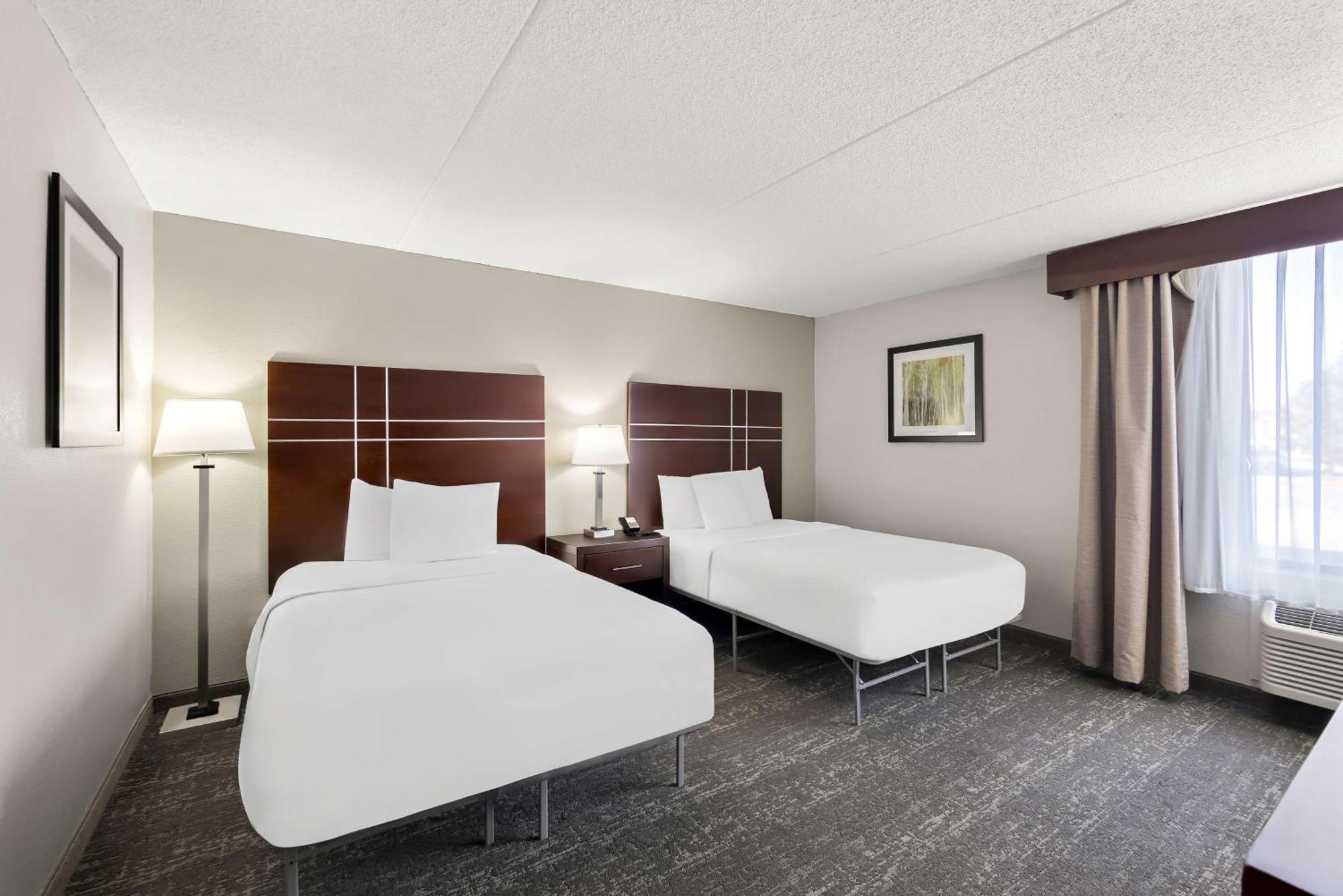 Best Western Luxbury Inn Fort Wayne Esterno foto
