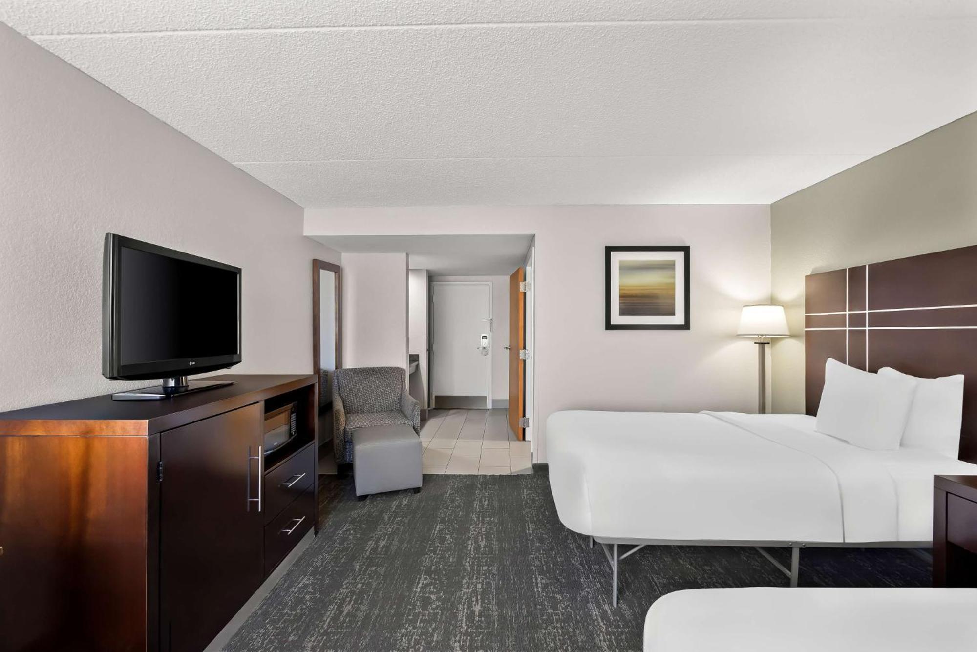 Best Western Luxbury Inn Fort Wayne Esterno foto