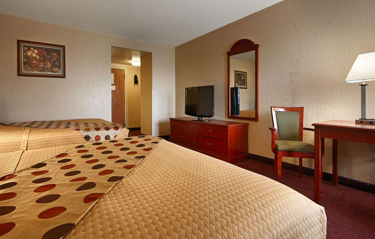 Best Western Luxbury Inn Fort Wayne Esterno foto